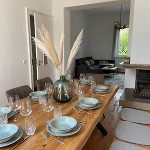 Apartment Wunderschöne Sanierte Vor Den Toren Kölns, Köln